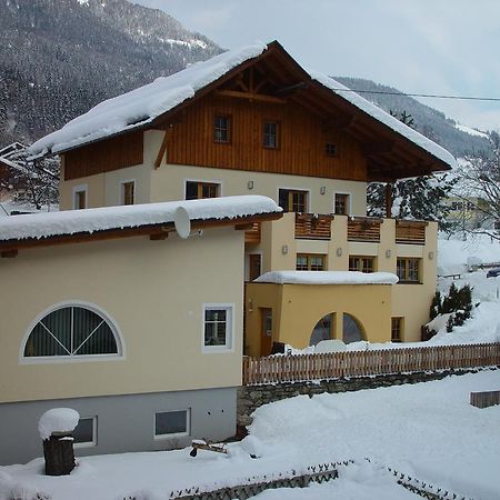 Appartementhaus Mentil Flattach Exteriér fotografie