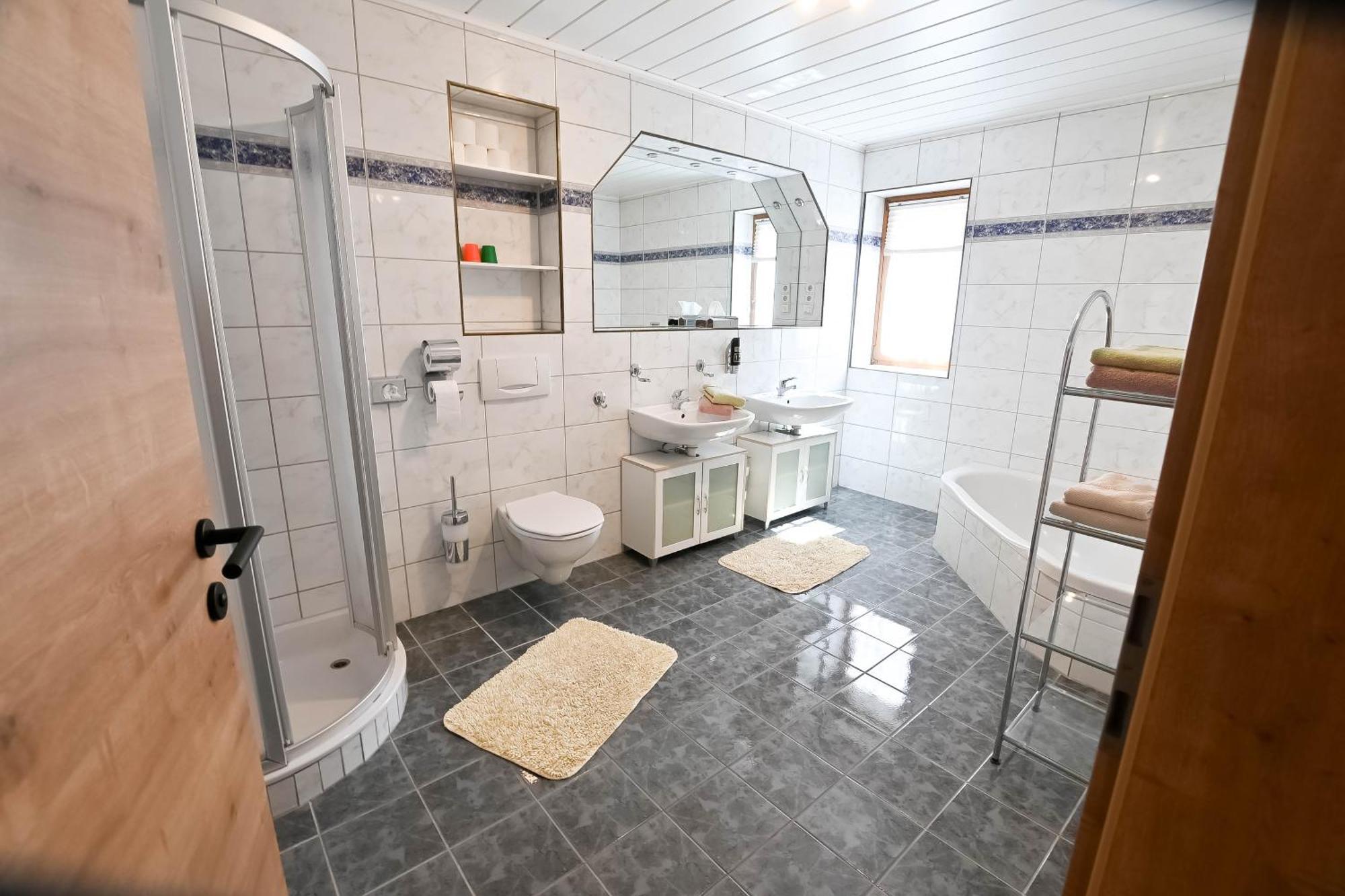 Appartementhaus Mentil Flattach Exteriér fotografie