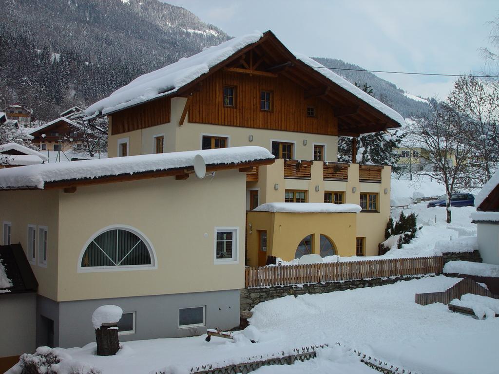 Appartementhaus Mentil Flattach Exteriér fotografie